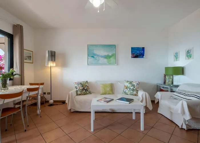 Del Mare Dipinto By Interhome Geremèas